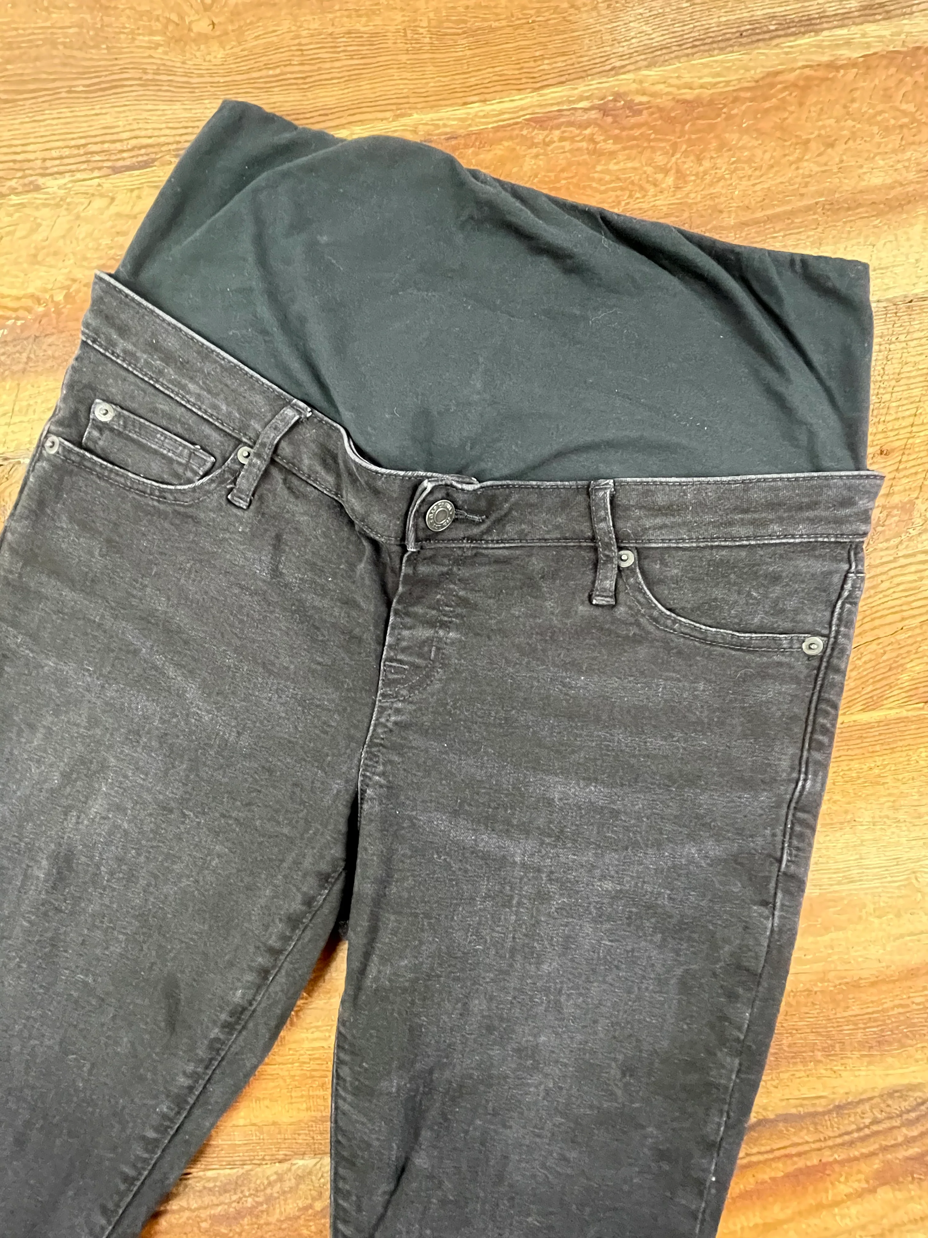 Gap Maternity Size 30 True Skinny Jean - Image 4